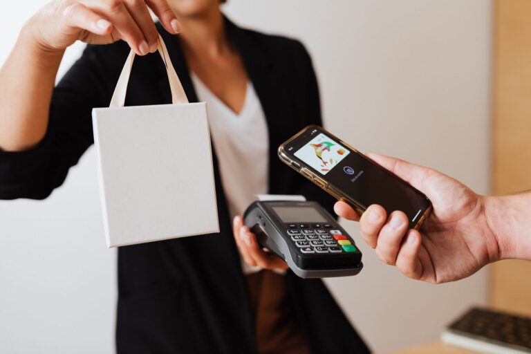Quelles sont les implications des technologies émergentes sur le marketing digital ?
