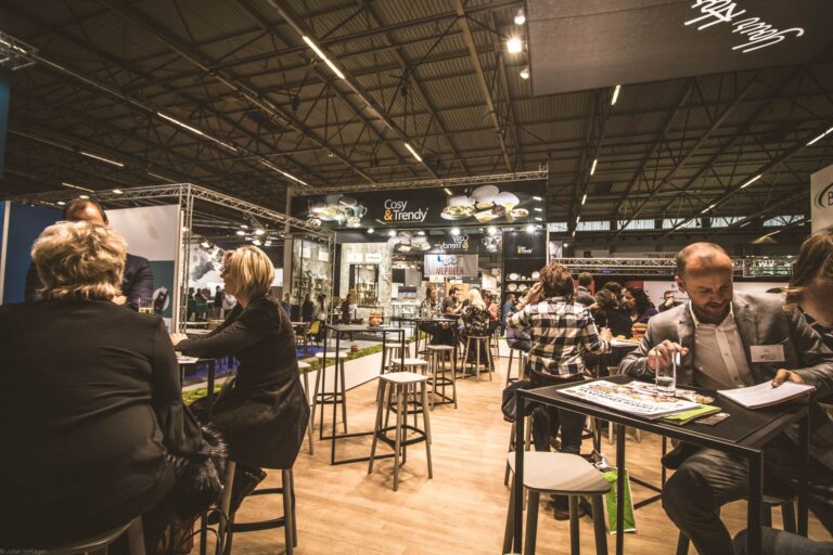 Comment élaborer des stratégies de marketing digital pour les salons professionnels ?
