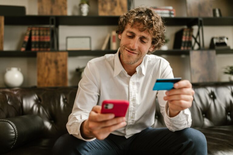 Le marketing digital peut-il révolutionner la vente des produits de luxe ?