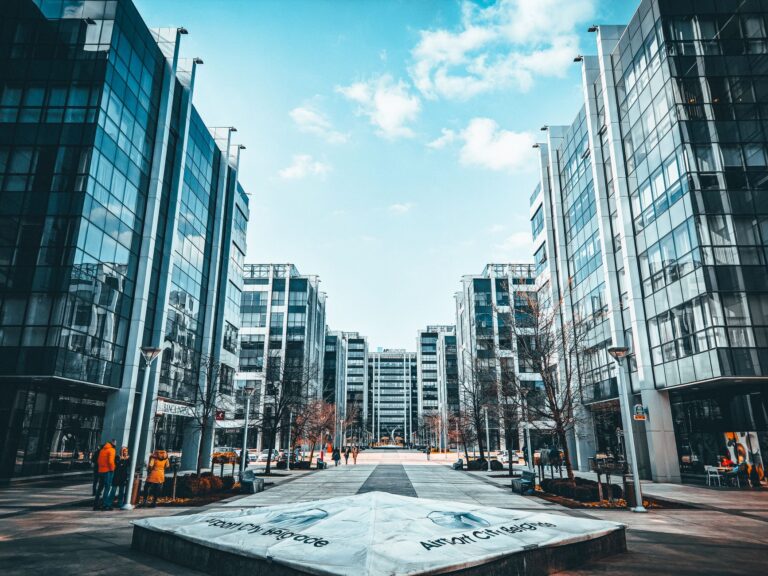 Comment le marketing digital influence-t-il le secteur de l&rsquo;immobilier commercial ?